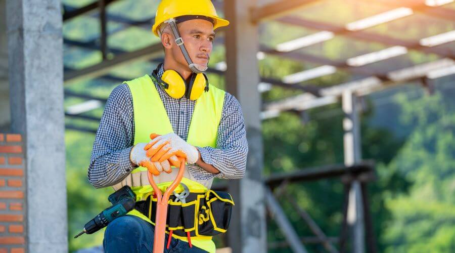 Professional gutter cleaning in Gloster, MS